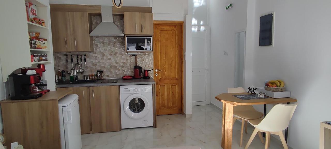 Beautiful Choice - Near Athens Airport - 50M From The Sea - Iq+ Apartman Ártemida Kültér fotó